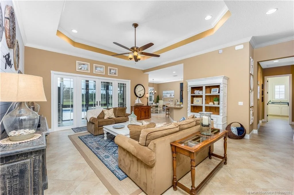 Photo of 571 SE Tres Belle Circle