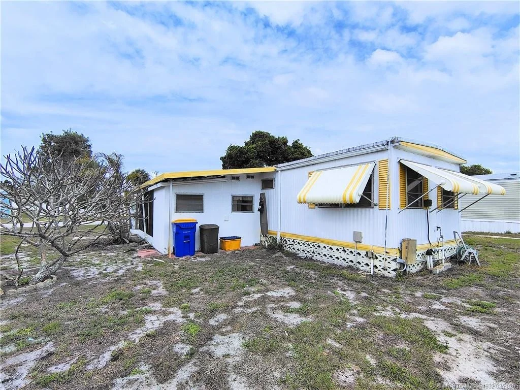 Photo of 2465 SE Penny Lane