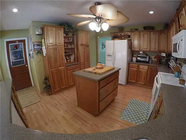 Photo of 2007 NW Pine Lake Drive