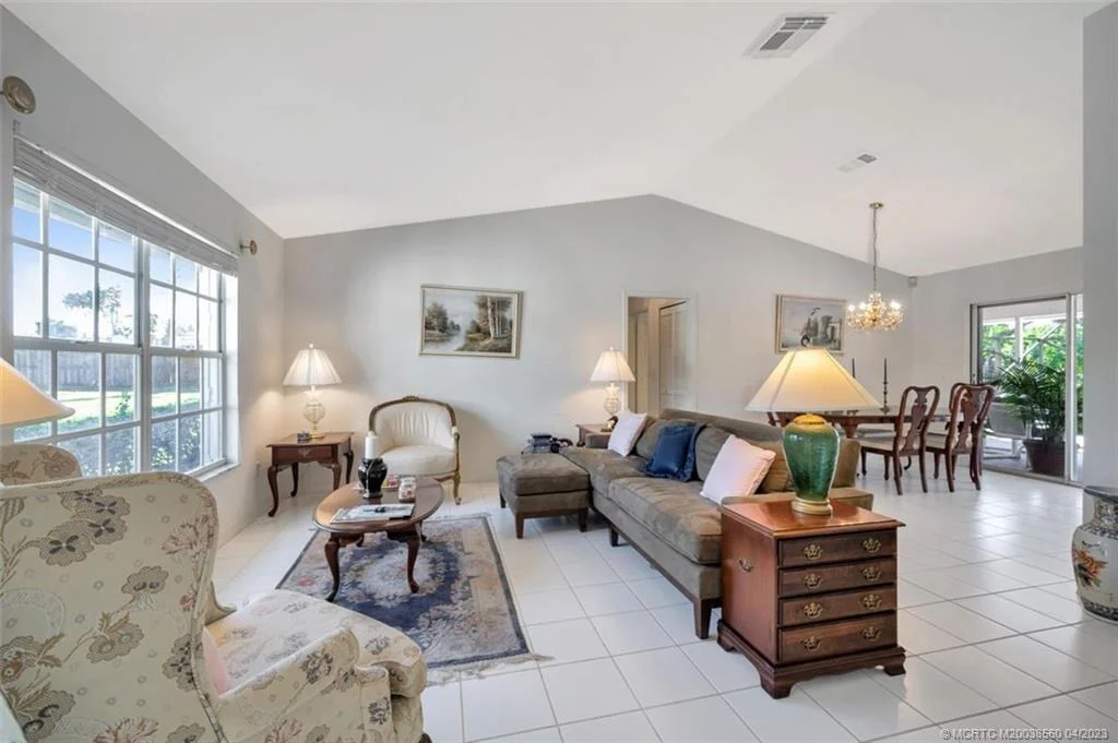 Photo of 1220 SE Ocean Boulevard