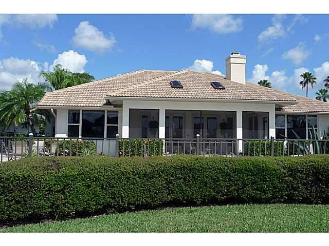 Photo of 1322 SE Brewster Place