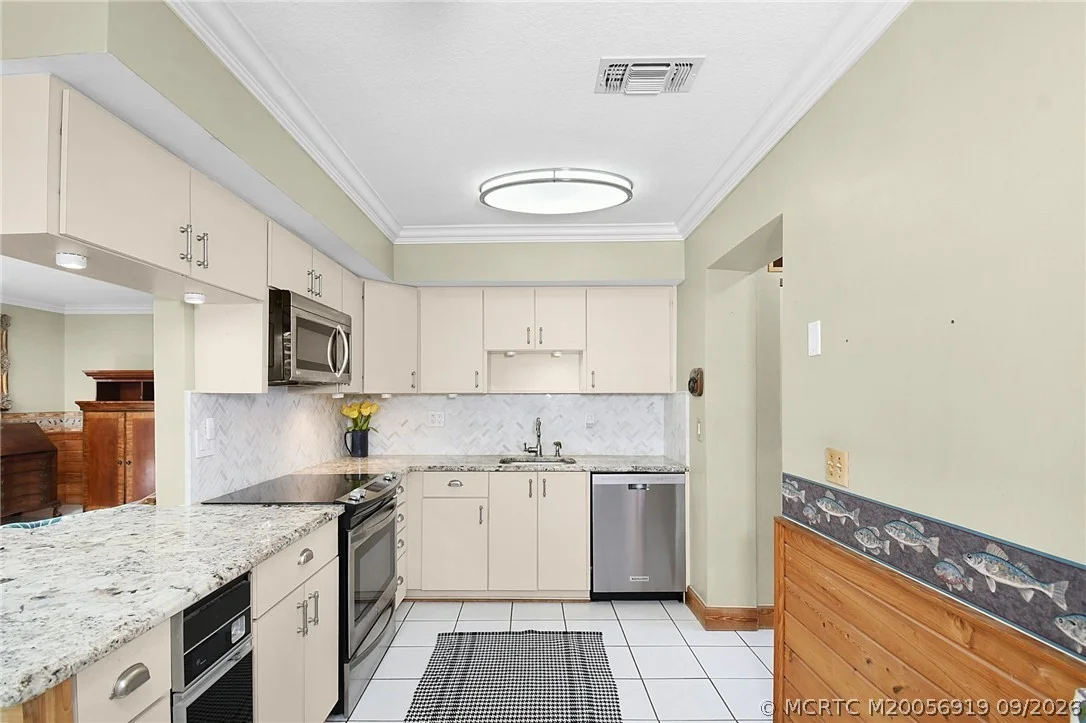 Photo of 76 N El Mar Drive
