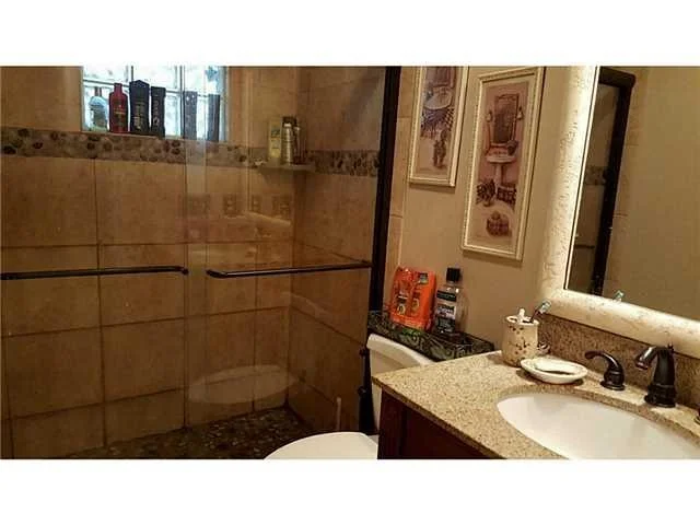 Photo of 275 SW Salerno Circle