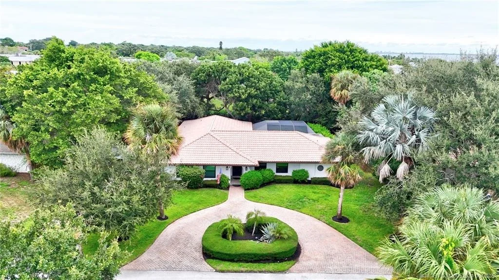 Photo of 6 Copaire Road