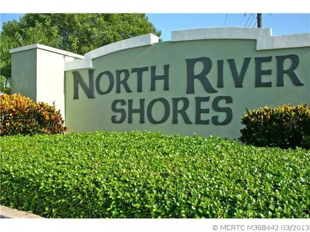 Photo of 884 NW Spruce Ridge Drive