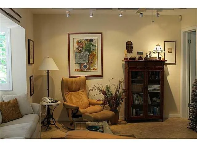 Photo of 1829 NW River Trail