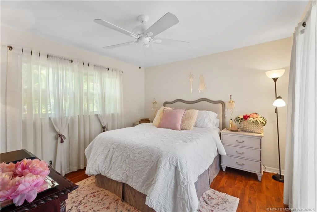 Photo of 4805 SE Manatee Terrace