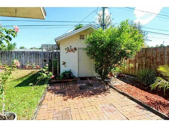 Photo of 1455 NE Silver Maple Way