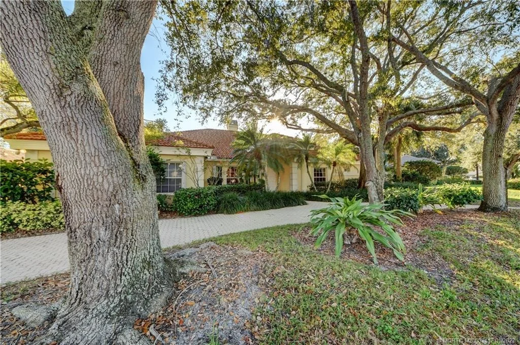 Photo of 2765 Tecumseh Drive