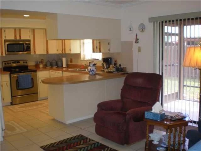 Photo of 3163 SE Quanset Circle