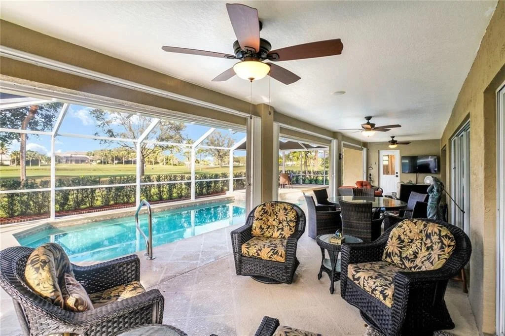 Photo of 4093 SE Fairway E