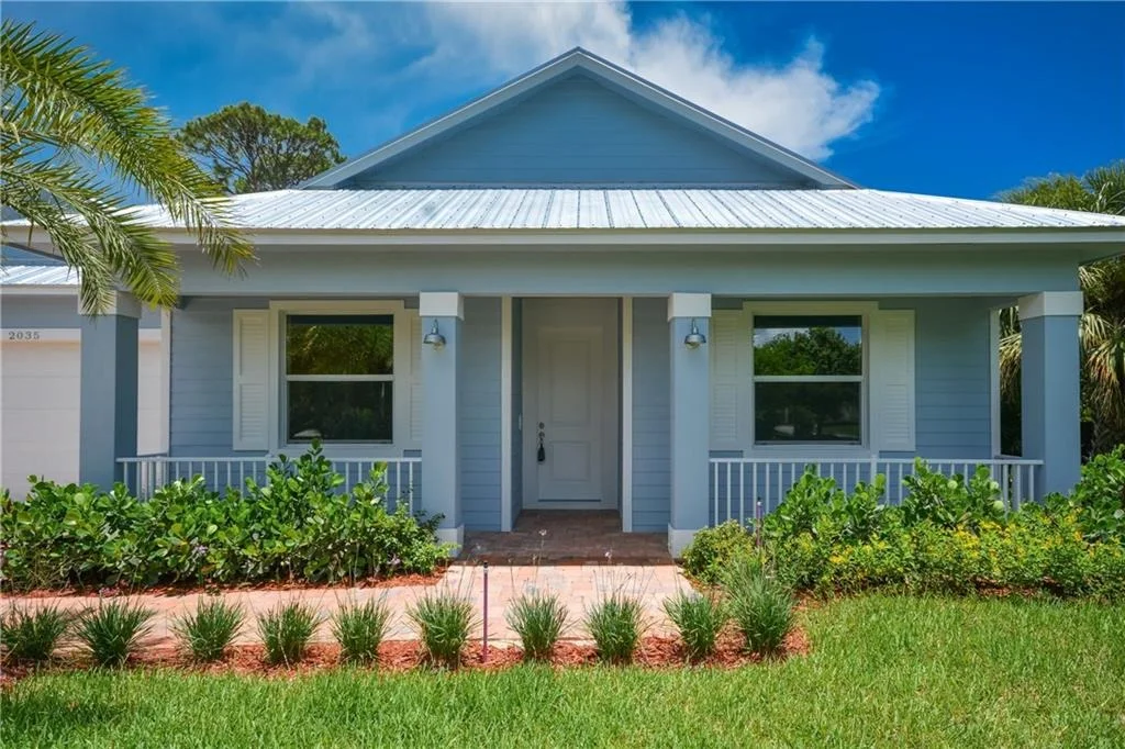 Photo of 2035 NW Fork Road