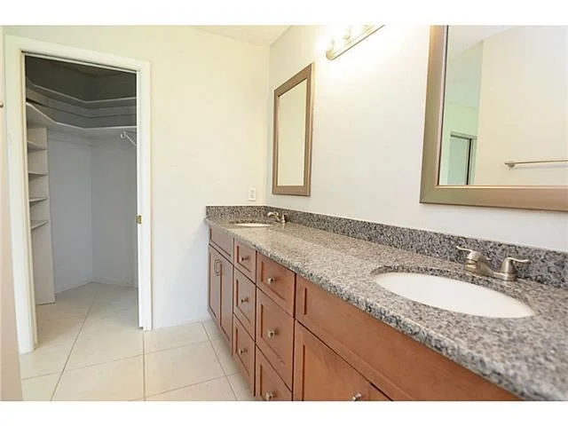 Photo of 3261 SE Court Drive