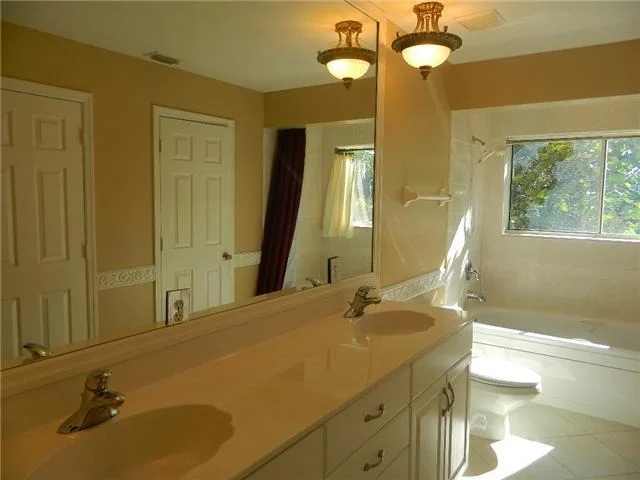 Photo of 1704 NE OCEAN Boulevard