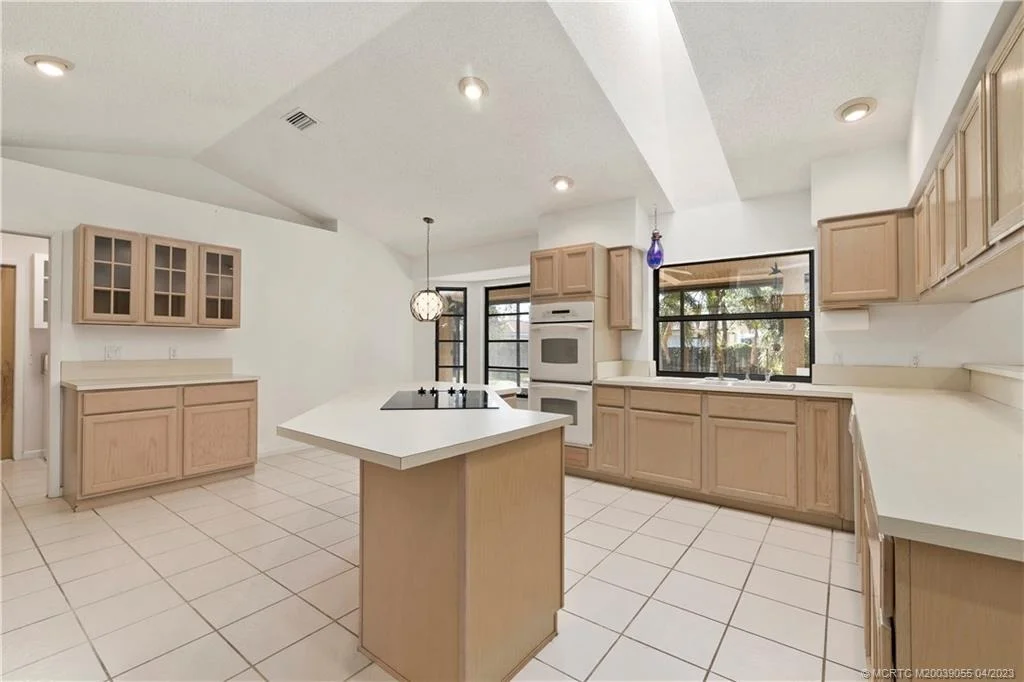 Photo of 5374 SE Inlet Place