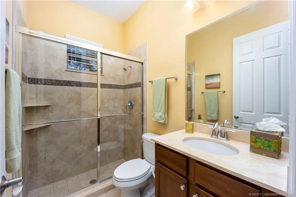 Photo of 155 SE Ethan Terrace