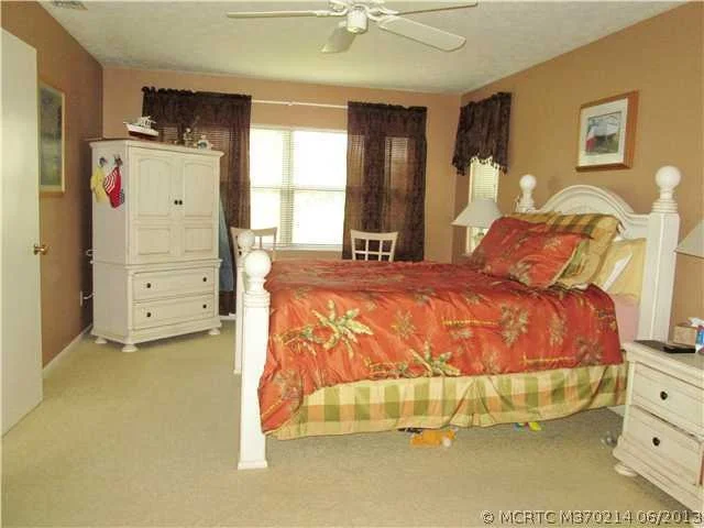 Photo of 6841 SE Lillian Court