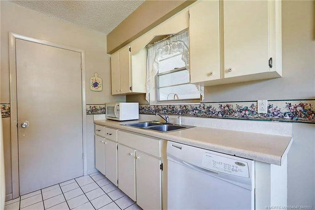 Photo of 126 2nd Street
