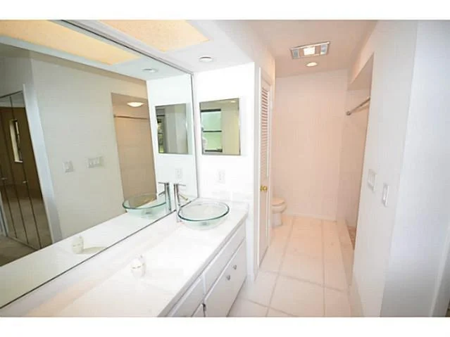 Photo of 3033 SE Quanset Circle