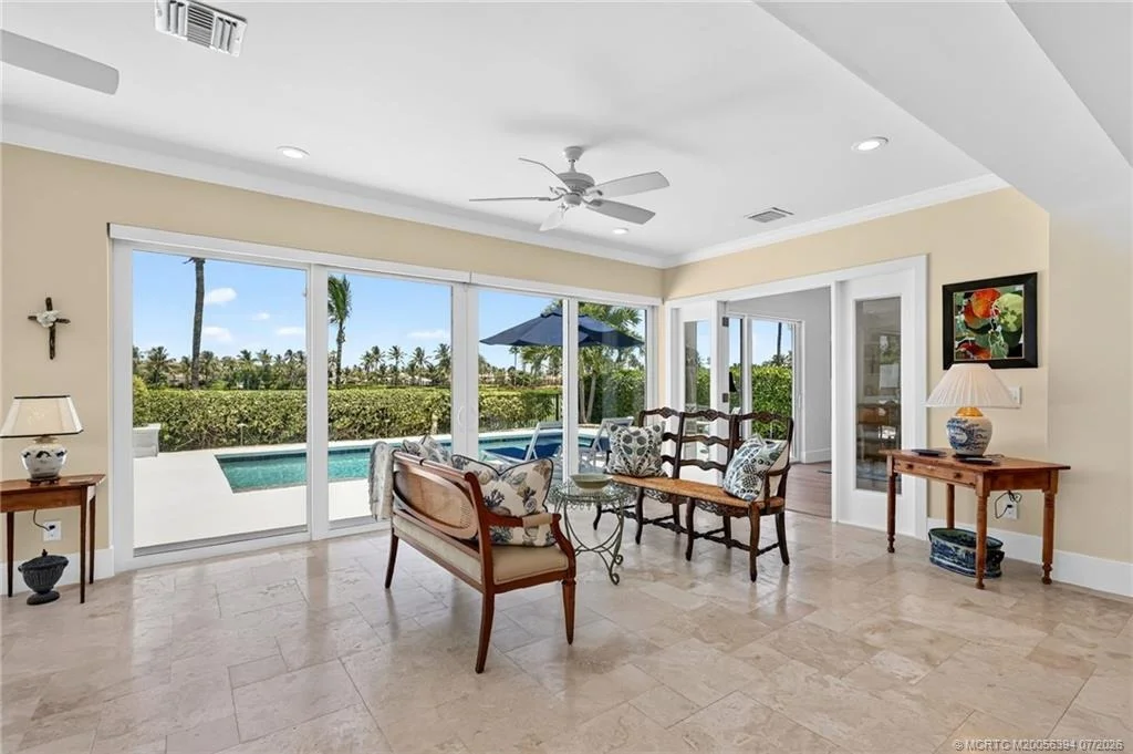Photo of 6943 SE Harbor Circle