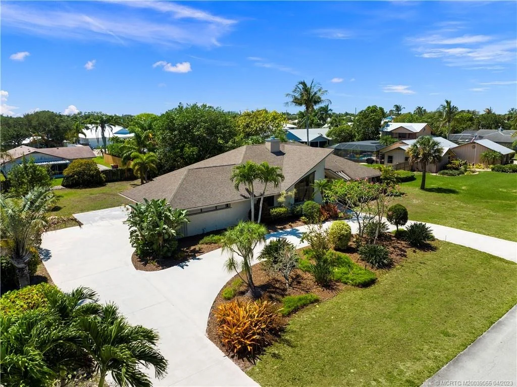 Photo of 5374 SE Inlet Place