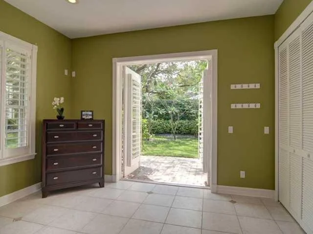 Photo of 11 NE Lofting Way