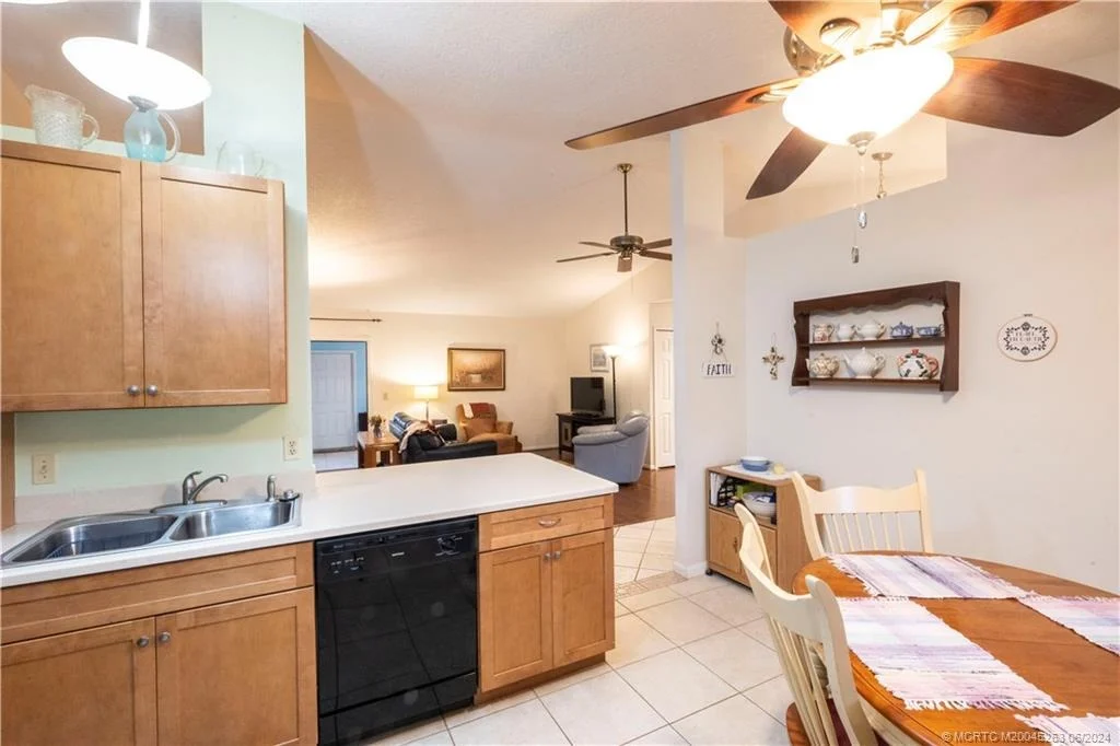 Photo of 4260 SE Boxleaf Place