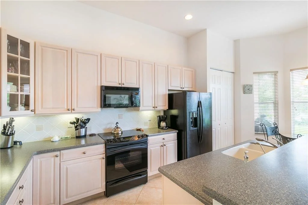 Photo of 1513 SE Legacy Cove Circle