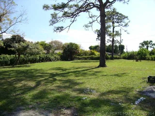 Photo of 842 SE Stafford Drive