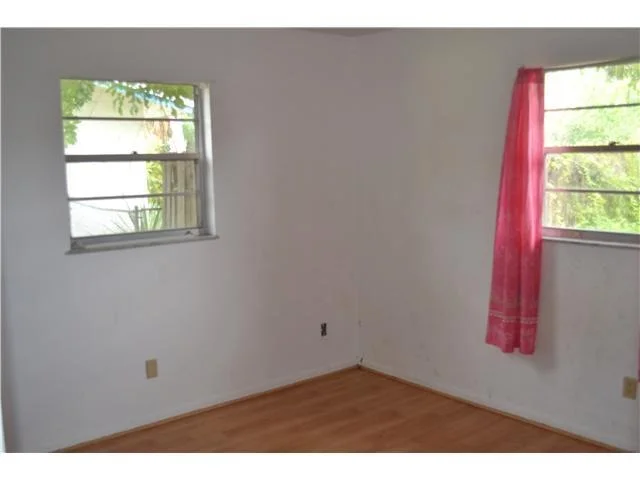 Photo of 1241 SE Seashell Lane