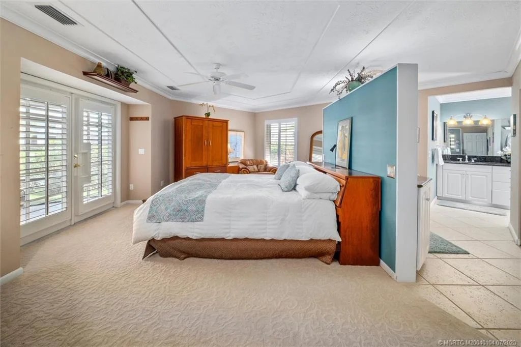 Photo of 4299 SE Whiticar Way