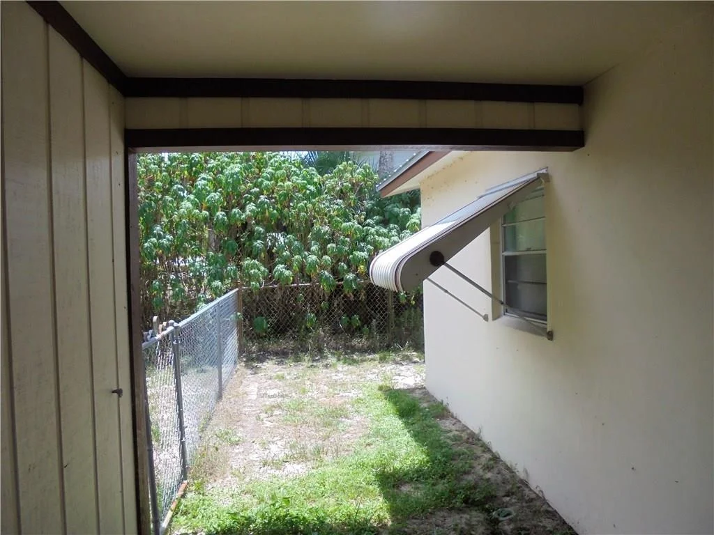Photo of 1015 NE Oceanview Circle