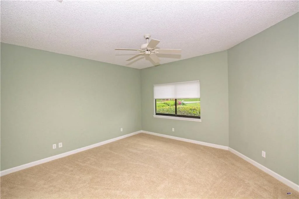 Photo of 6908 SE Pacific Drive