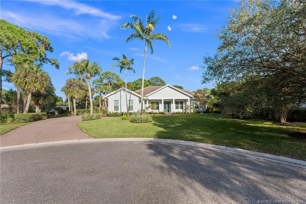 Photo of 1680 SE Cypress Glen Way