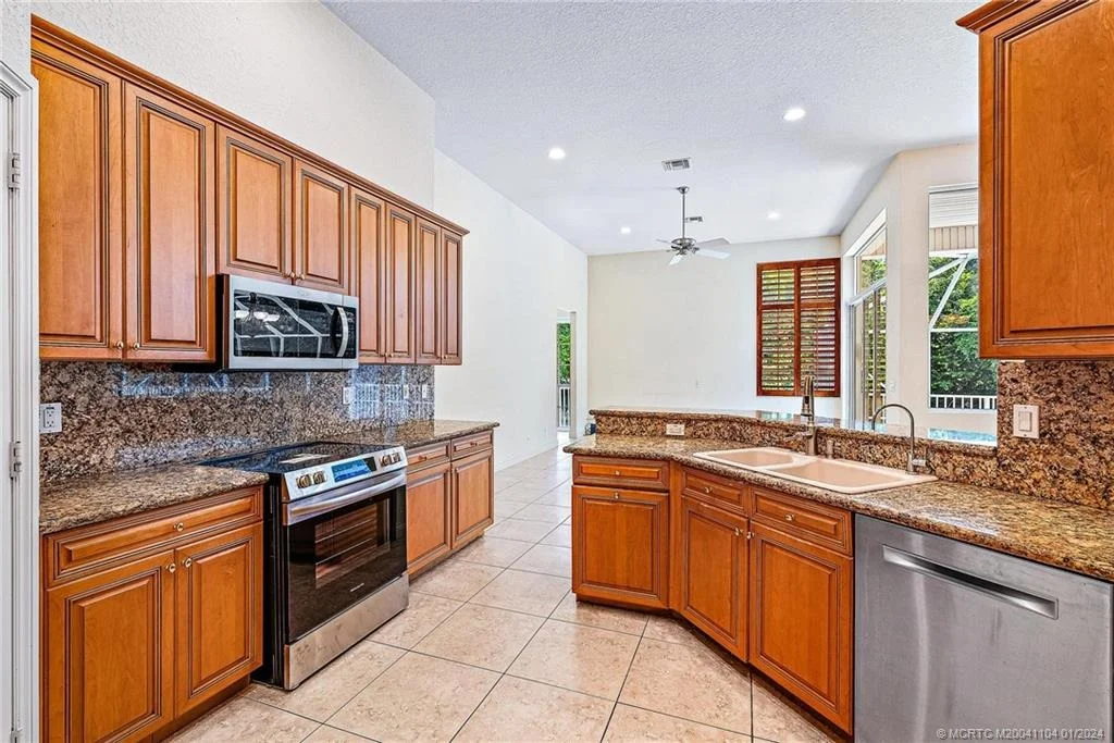 Photo of 105 Henry Sewall Way