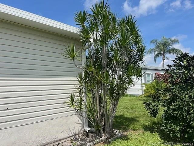Photo of 879 Sun Bird Lane