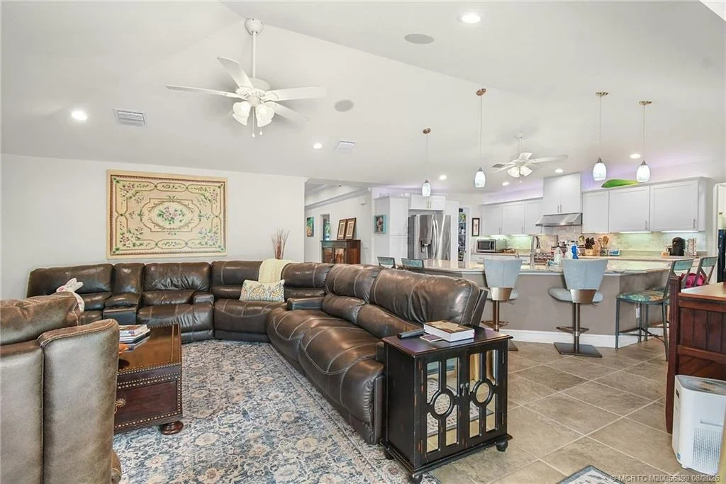 Photo of 4586 SE Manatee Terrace