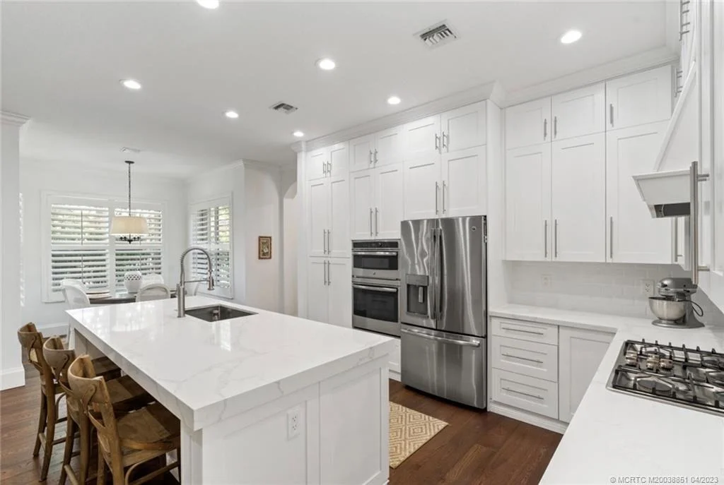 Photo of 125 Barcelona Drive