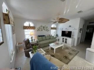 Photo of 95 Nettles Boulevard