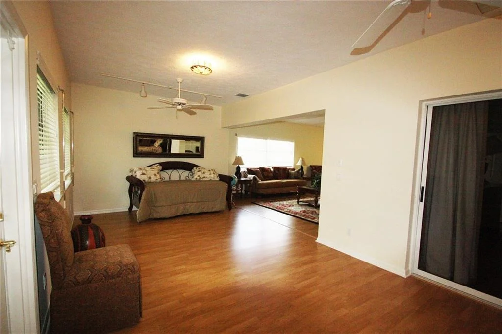 Photo of 3832 SE Fairway W