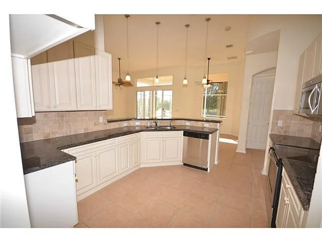 Photo of 1383 SE Legacy Cove Circle