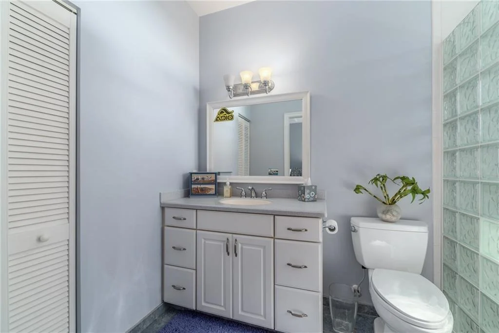 Photo of 2340 NW Bay Colony Drive