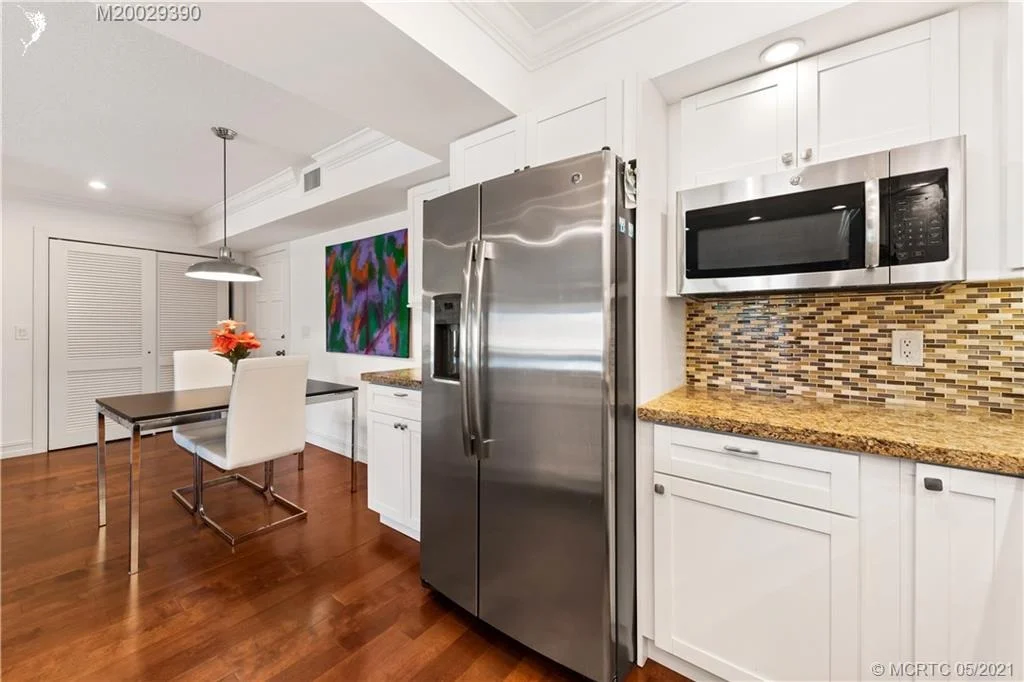 Photo of Unit 203E at 300 N Highway A1A