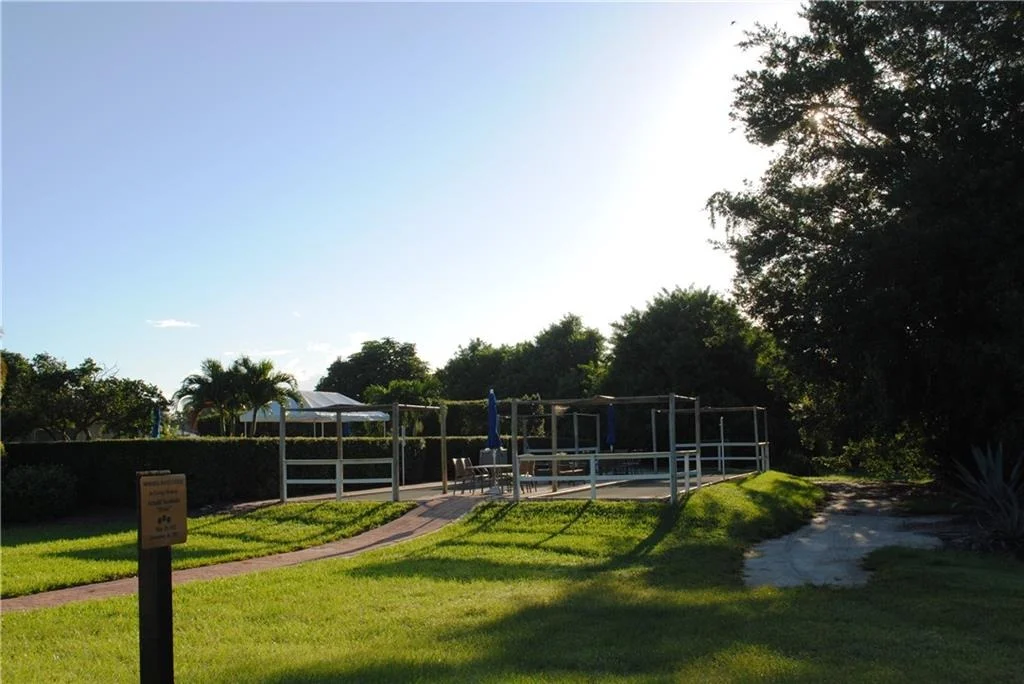 Photo of 3832 SE Fairway W