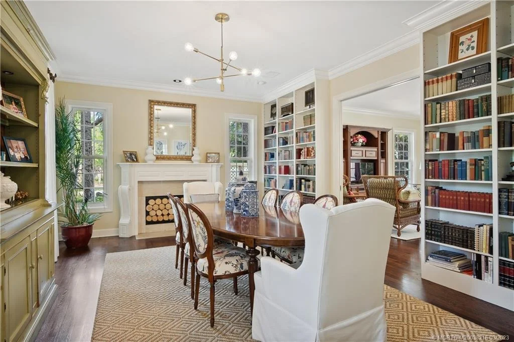 Photo of 9 Pineapple Lane