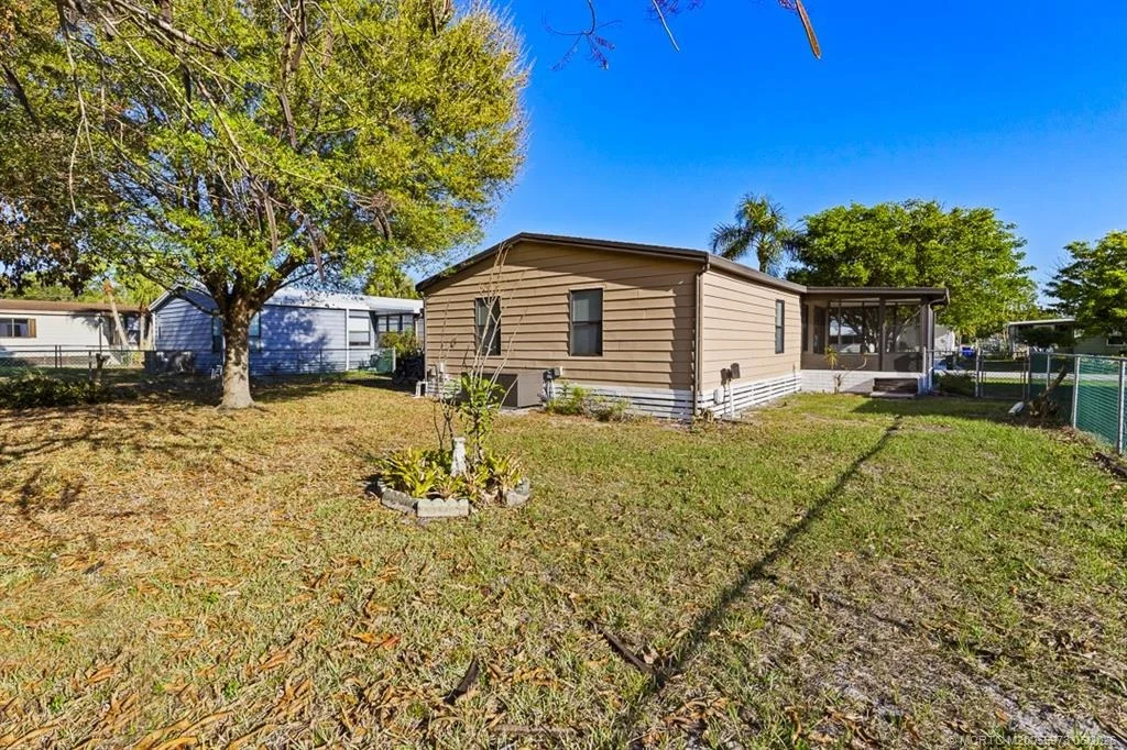 Photo of 2828 SW Toronado Trail