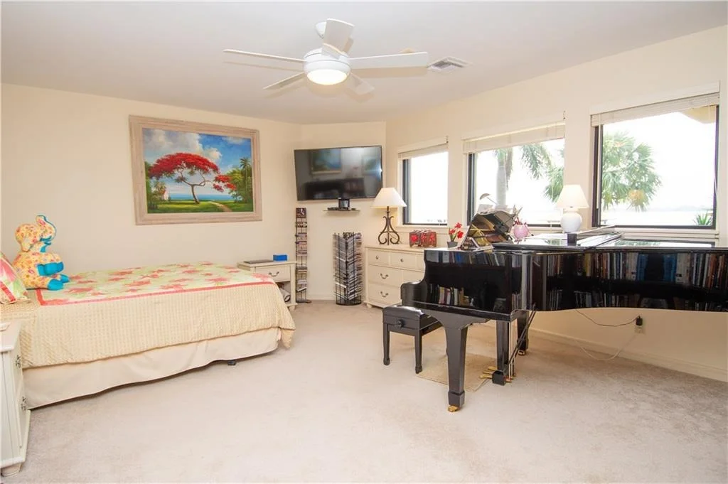 Photo of 14 Castle Hill Way