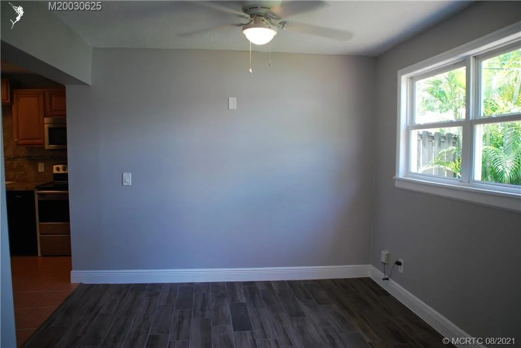 Photo of 2340 NE Rustic Way