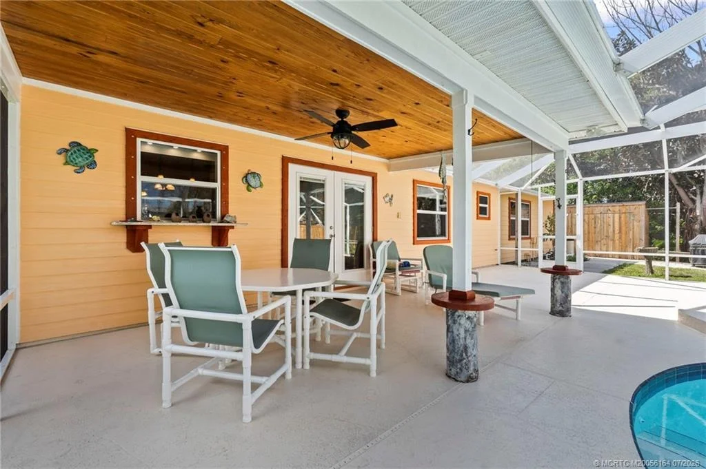 Photo of 5403 Palm Drive