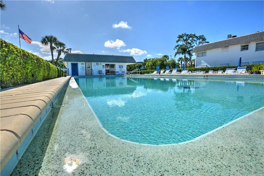 Photo of Unit O7 at 2929 SE Ocean Boulevard
